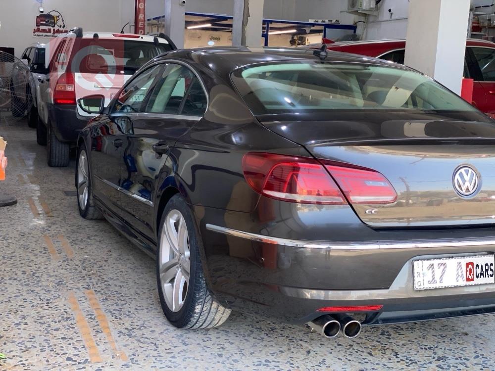 فولكسفاغن باسات